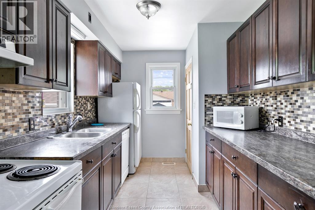 3200 Longfellow Avenue Unit# Upper, Windsor, Ontario  N9E 2L6 - Photo 5 - 26013413