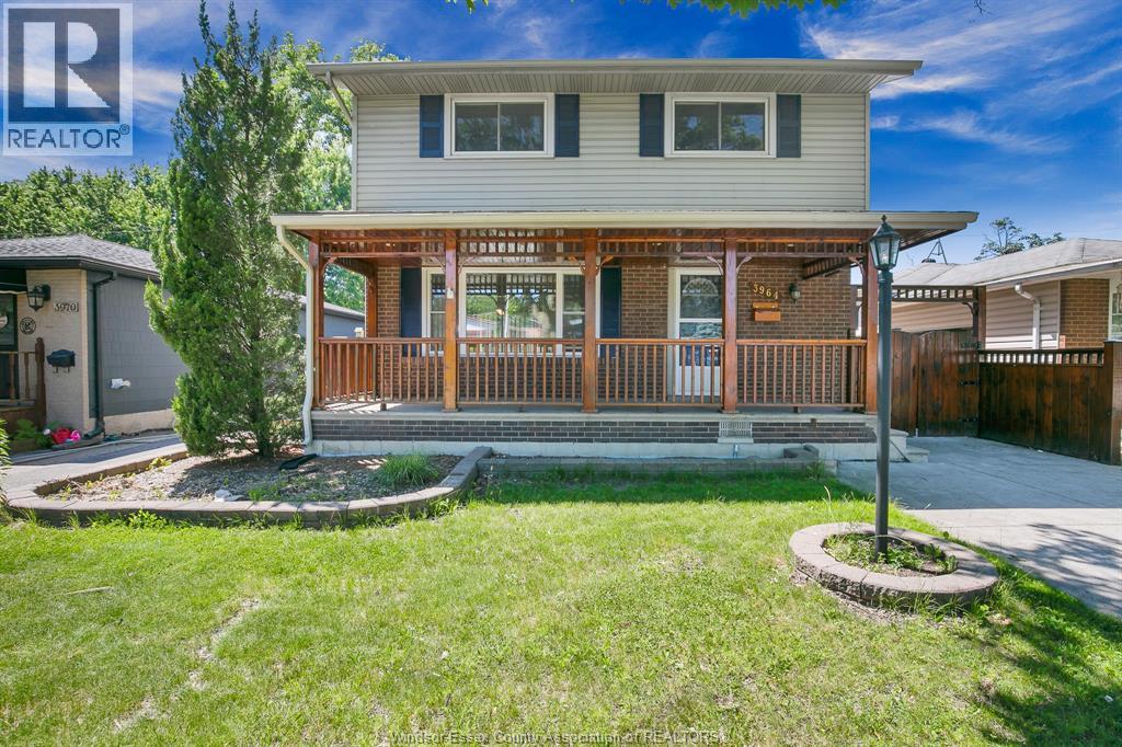 3964 WHITNEY AVENUE, Windsor, Ontario
