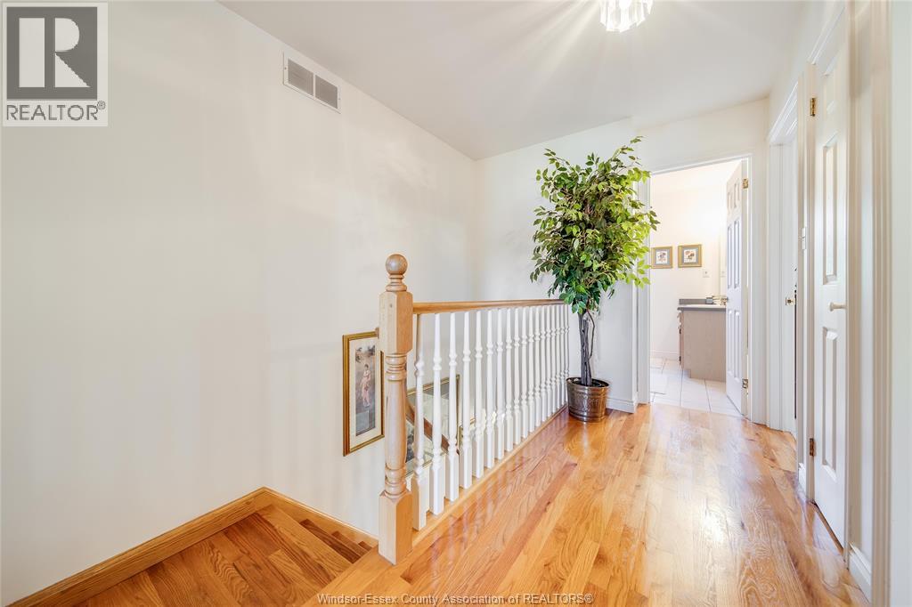 2485 Youngstown Street, Windsor, Ontario  N9E 4L7 - Photo 24 - 26012478