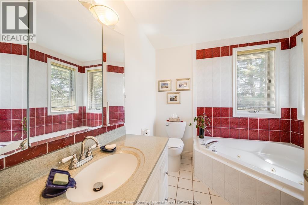 2485 Youngstown Street, Windsor, Ontario  N9E 4L7 - Photo 28 - 26012478