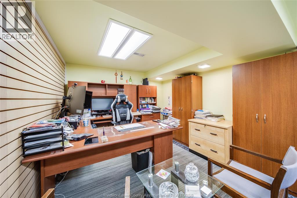 2485 Youngstown Street, Windsor, Ontario  N9E 4L7 - Photo 40 - 26012478
