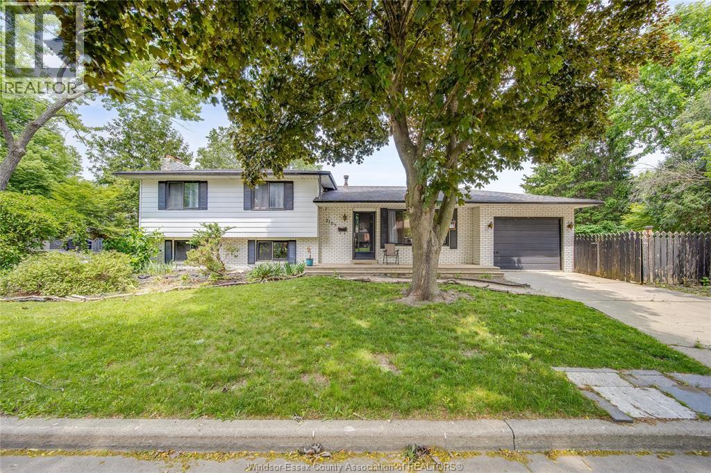 7105 Isabelle Court, Windsor, Ontario  N8S 4J6 - Photo 1 - 26013205