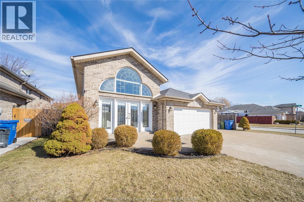 1120 King Louis, Lakeshore, Ontario  N8L 0V3 - Photo 3 - 26013507