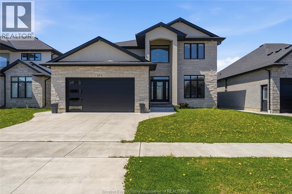 875 Magnolia Lane, Sarnia, Ontario  N7S 0G3 - Photo 1 - 26013531