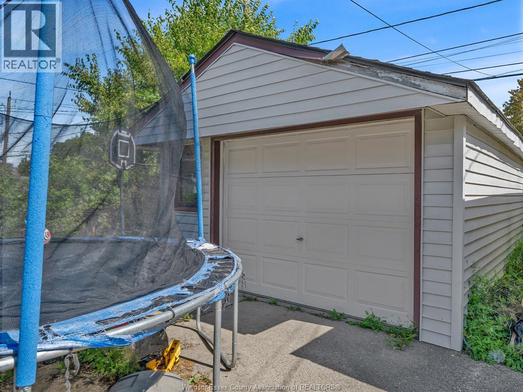 1560 Janette Avenue, Windsor, Ontario  N8X 1Z6 - Photo 19 - 26013576