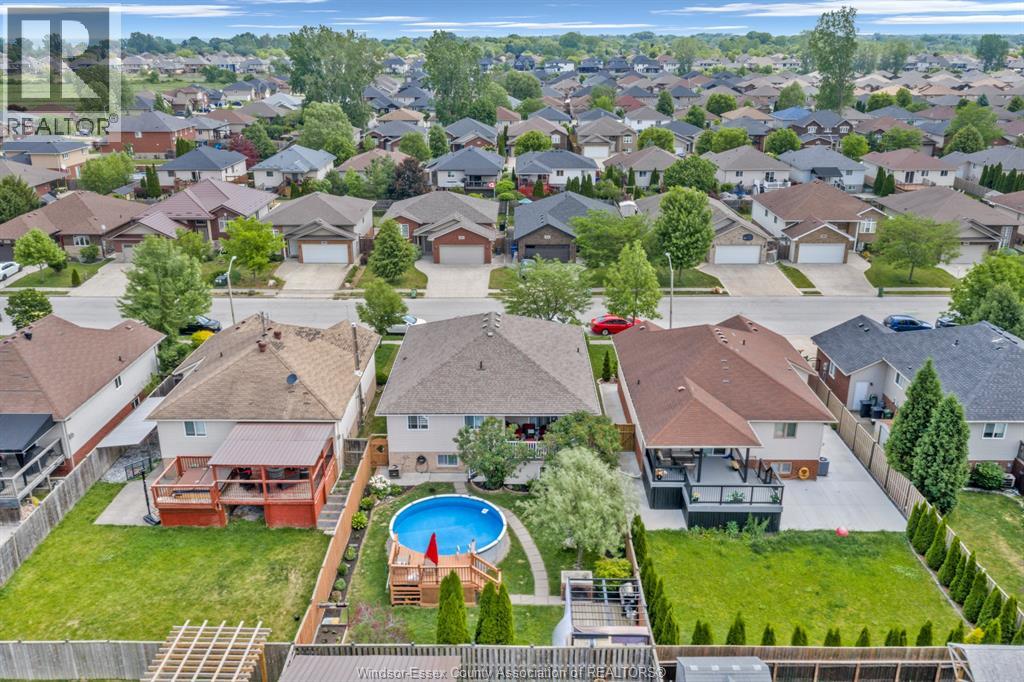 1045 Clover Avenue, Windsor, Ontario  N8P 1V8 - Photo 4 - 26013571