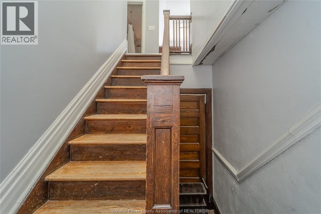 752 Windermere Road Unit# Upper, Windsor, Ontario  N8Y 3E1 - Photo 3 - 26013522
