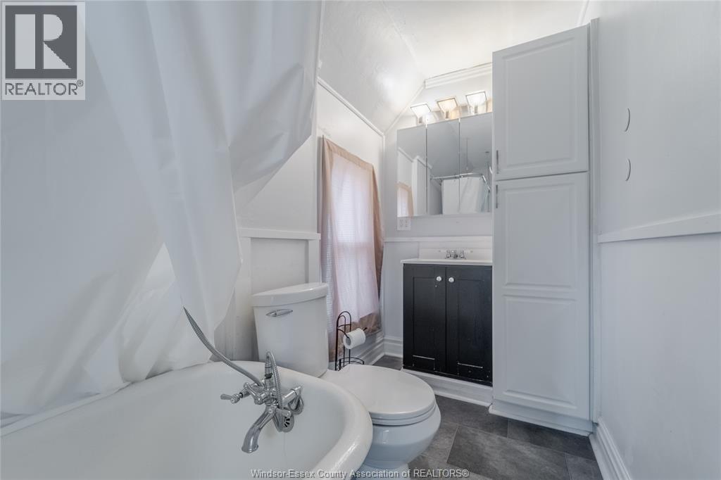 752 Windermere Road Unit# Upper, Windsor, Ontario  N8Y 3E1 - Photo 8 - 26013522