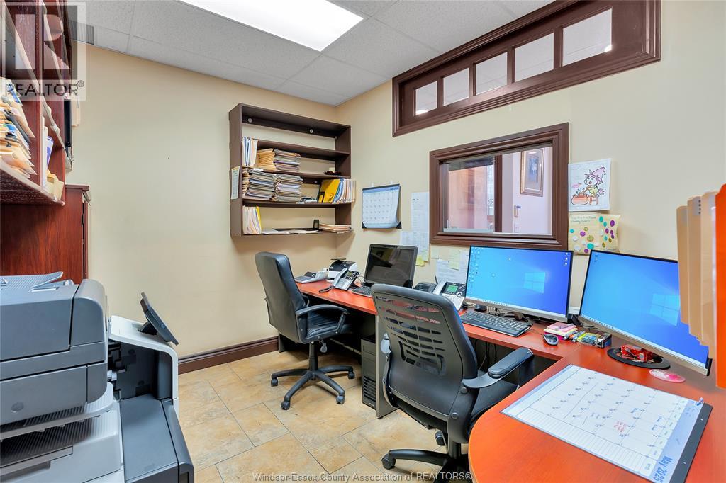 635 Erie Street East, Windsor, Ontario  N9A 3Y1 - Photo 12 - 26013603