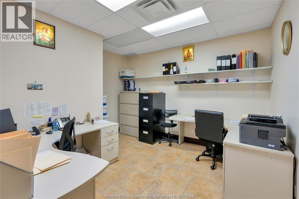 635 Erie Street East, Windsor, Ontario  N9A 3Y1 - Photo 15 - 26013603