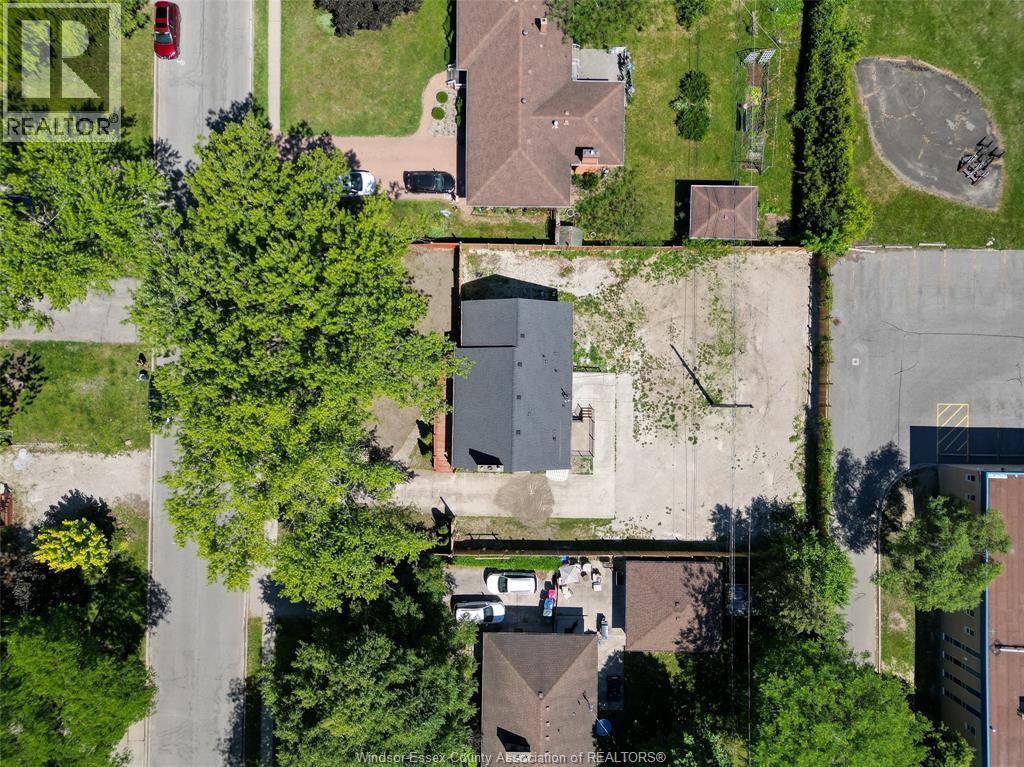 3310 Rankin Avenue, Windsor, Ontario  N9E 3C1 - Photo 7 - 26013585