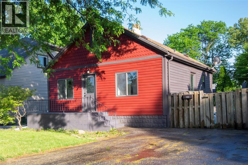 629 STANLEY, Windsor, Ontario