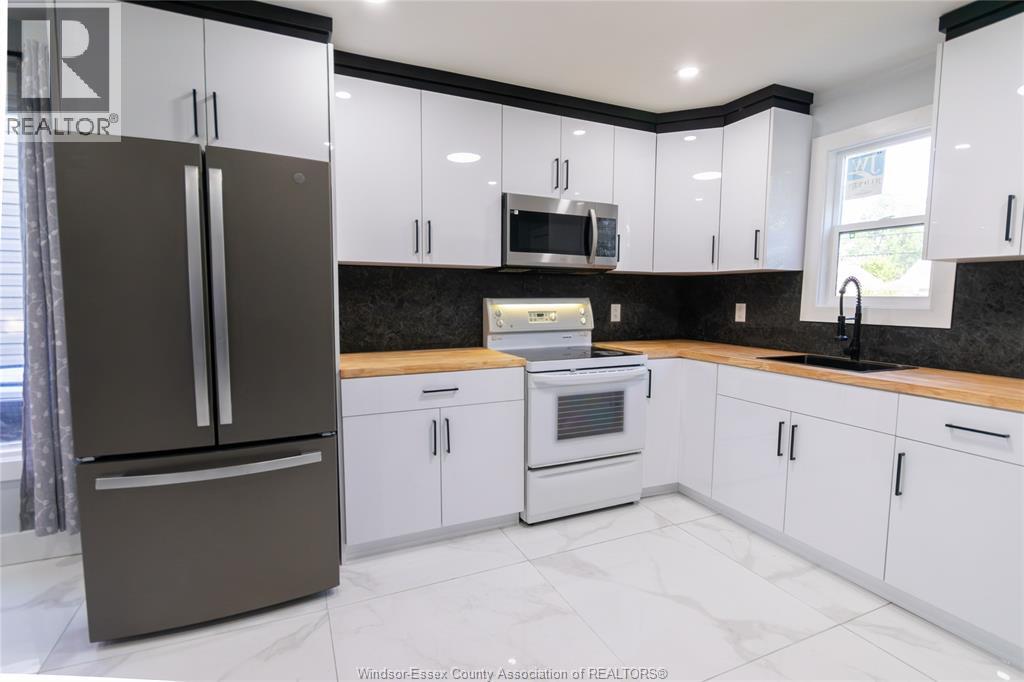 629 Stanley, Windsor, Ontario  N8X 3B3 - Photo 7 - 26013538