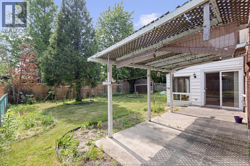 3455 Dougall, Windsor, Ontario  N9E 1S9 - Photo 26 - 26013704
