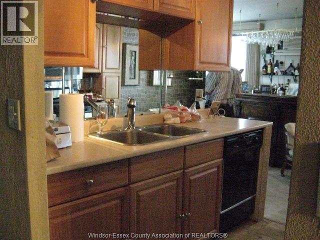150 Park Street West Unit# 2407, Windsor, Ontario  N9A 7A2 - Photo 4 - 26013758