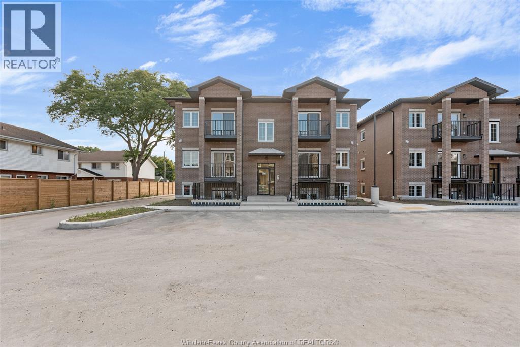 233 Watson Unit# 306, Windsor, Ontario  N8S 3R8 - Photo 2 - 26013753
