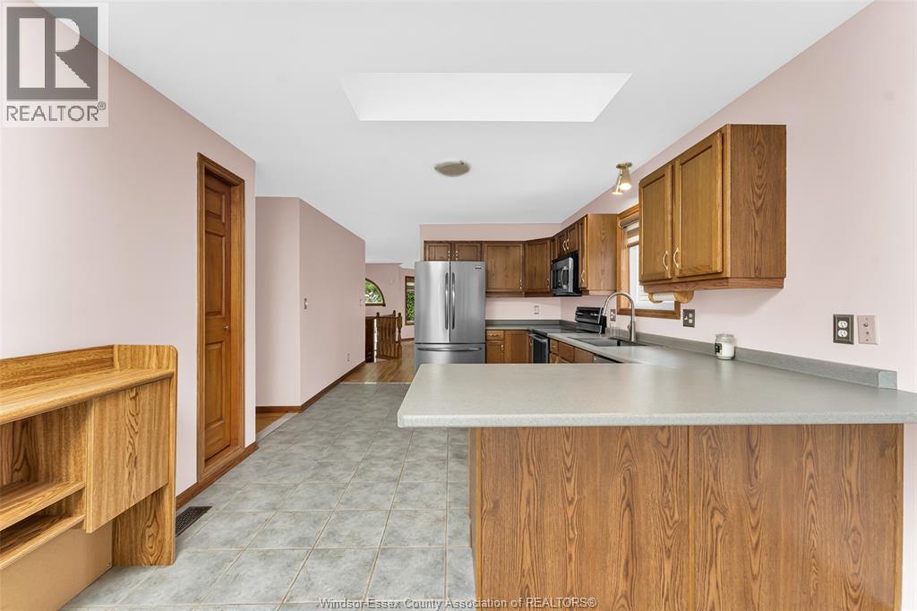 3438 Treeline Court, Windsor, Ontario  N8R 2K3 - Photo 14 - 26013789