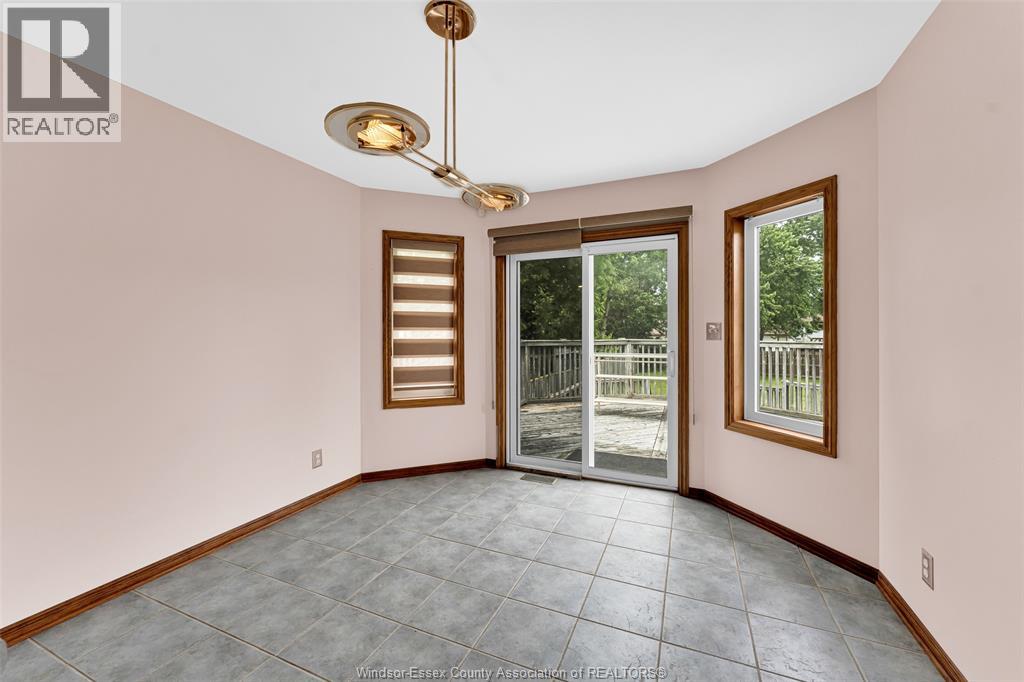 3438 Treeline Court, Windsor, Ontario  N8R 2K3 - Photo 15 - 26013789
