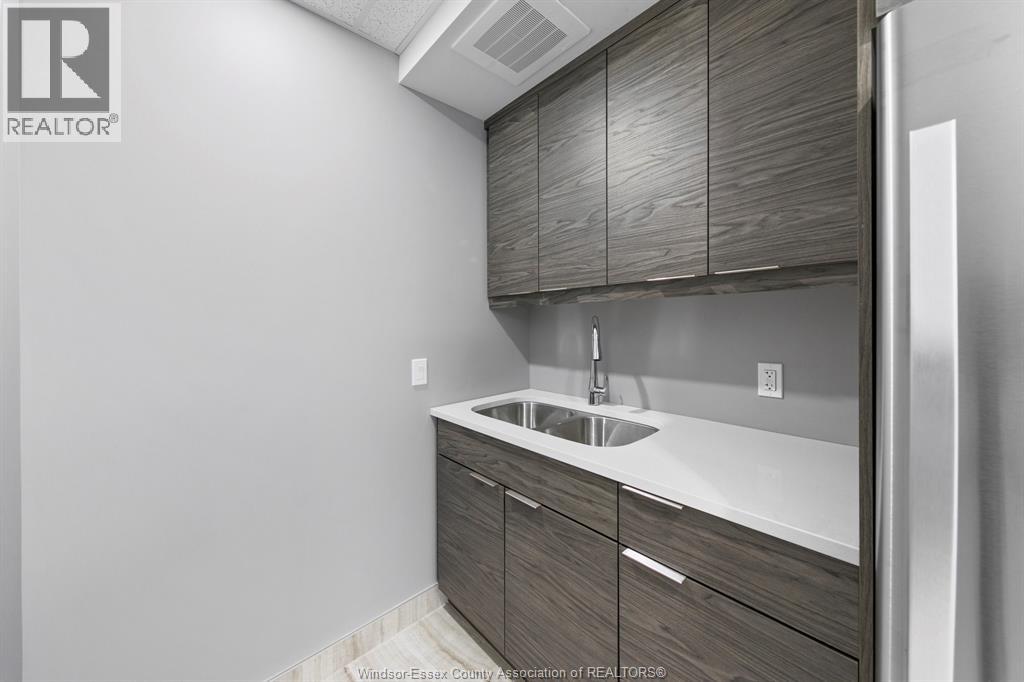 728 Brownstone Drive Unit# 201, Tecumseh, Ontario  N9K 0C4 - Photo 23 - 26013794