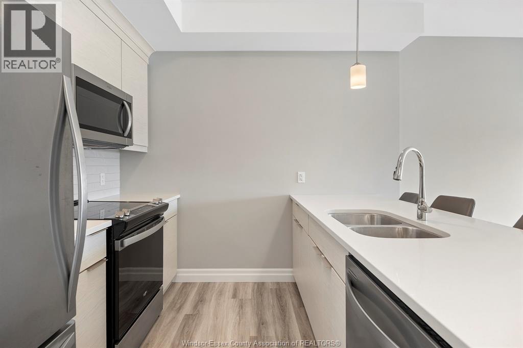 728 Brownstone Drive Unit# 201, Tecumseh, Ontario  N9K 0C4 - Photo 6 - 26013794