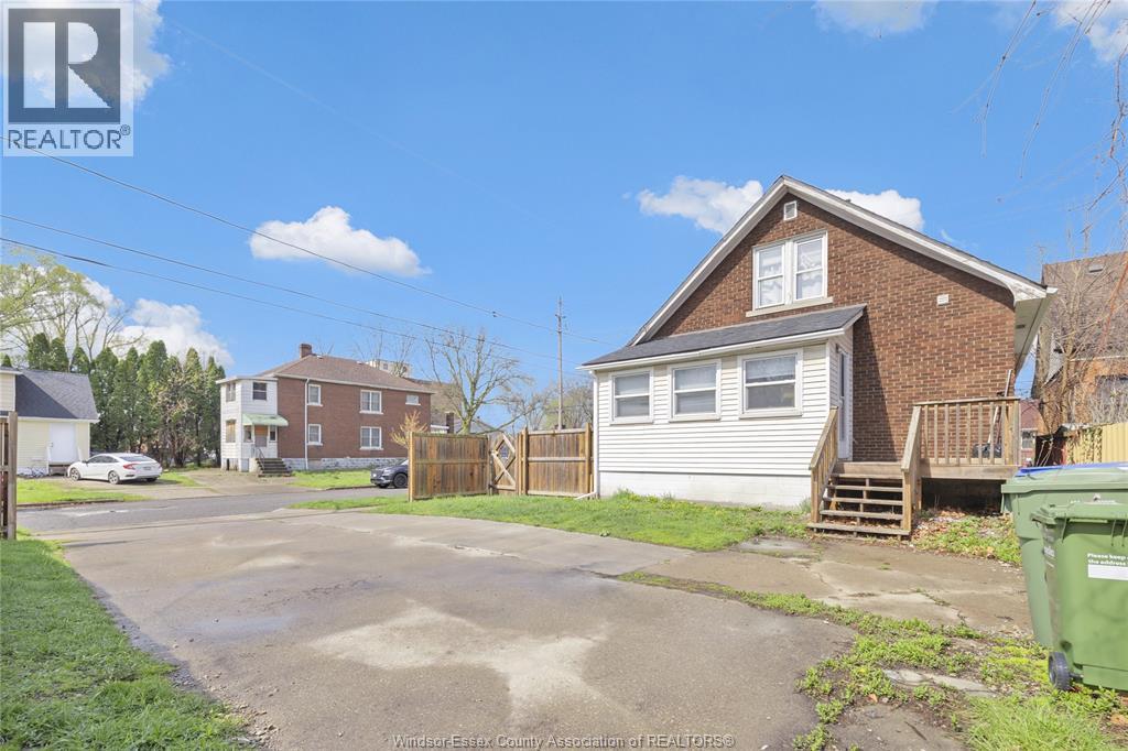 3497 Peter Street, Windsor, Ontario  N9C 1J4 - Photo 6 - 26013814