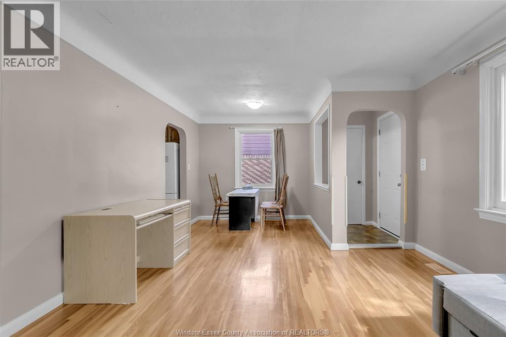 3331 Longfellow, Windsor, Ontario  N9E 2L7 - Photo 7 - 26013843