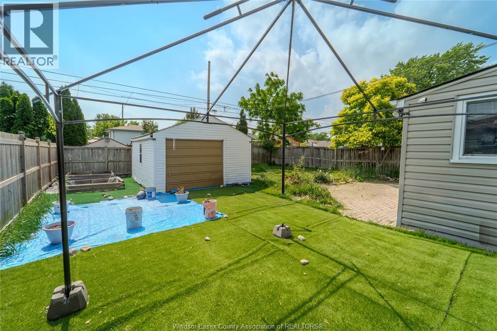 2647 George, Windsor, Ontario  N8W 4M8 - Photo 23 - 26013855