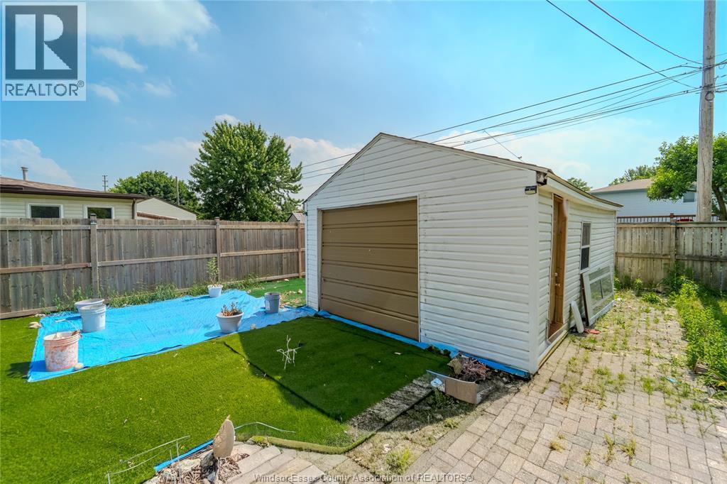 2647 George, Windsor, Ontario  N8W 4M8 - Photo 24 - 26013855