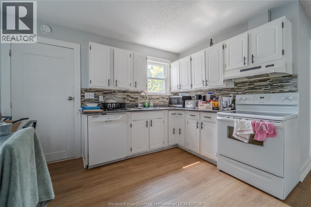 2647 George, Windsor, Ontario  N8W 4M8 - Photo 6 - 26013855