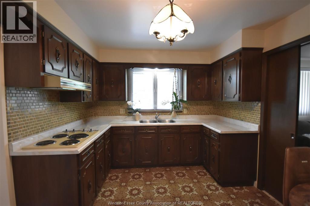 781 Bedford, Windsor, Ontario  N9G 1H3 - Photo 7 - 26013768