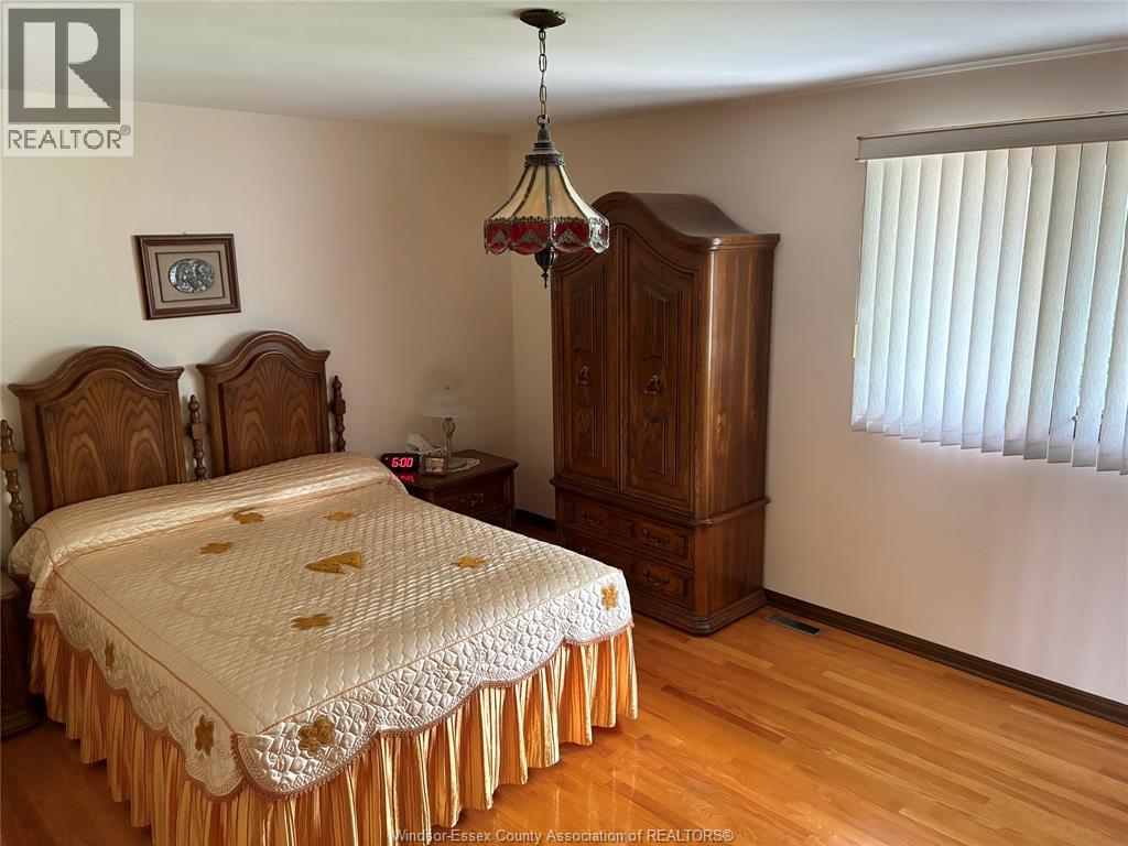 781 Bedford, Windsor, Ontario  N9G 1H3 - Photo 8 - 26013768