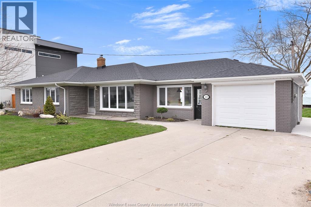 208 Robson Road, Leamington, Ontario  N8H 5R2 - Photo 2 - 26013197