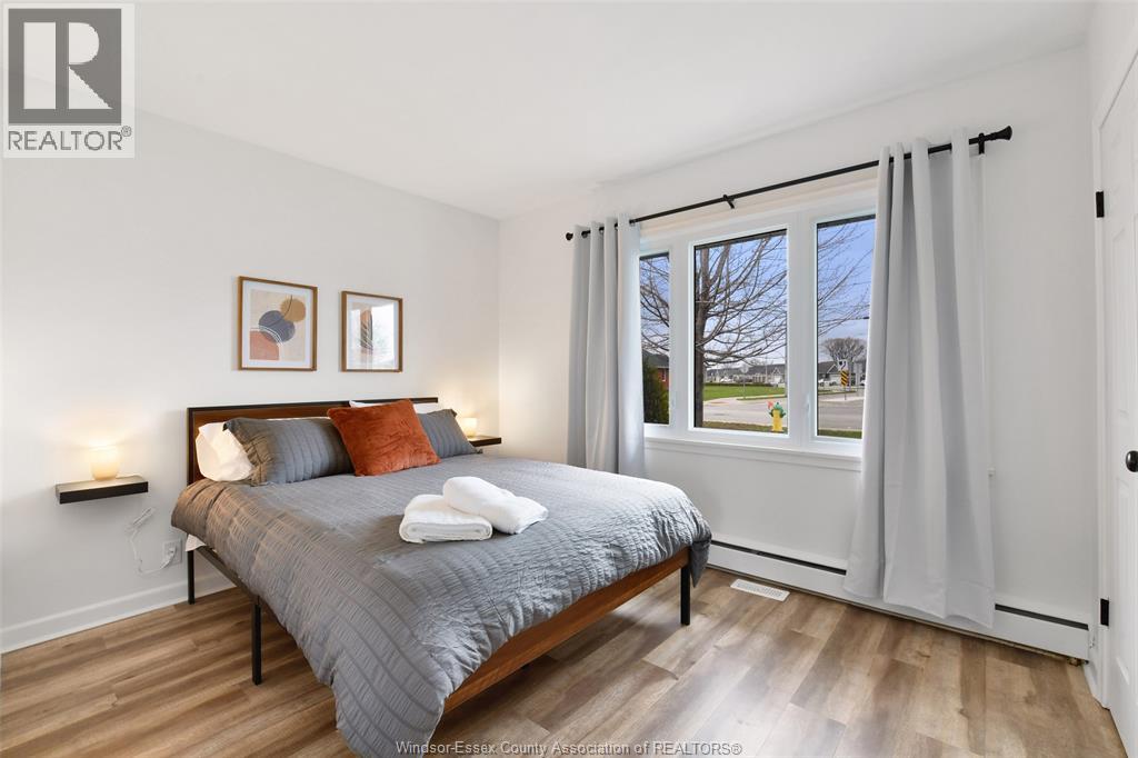 208 Robson Road, Leamington, Ontario  N8H 5R2 - Photo 22 - 26013197