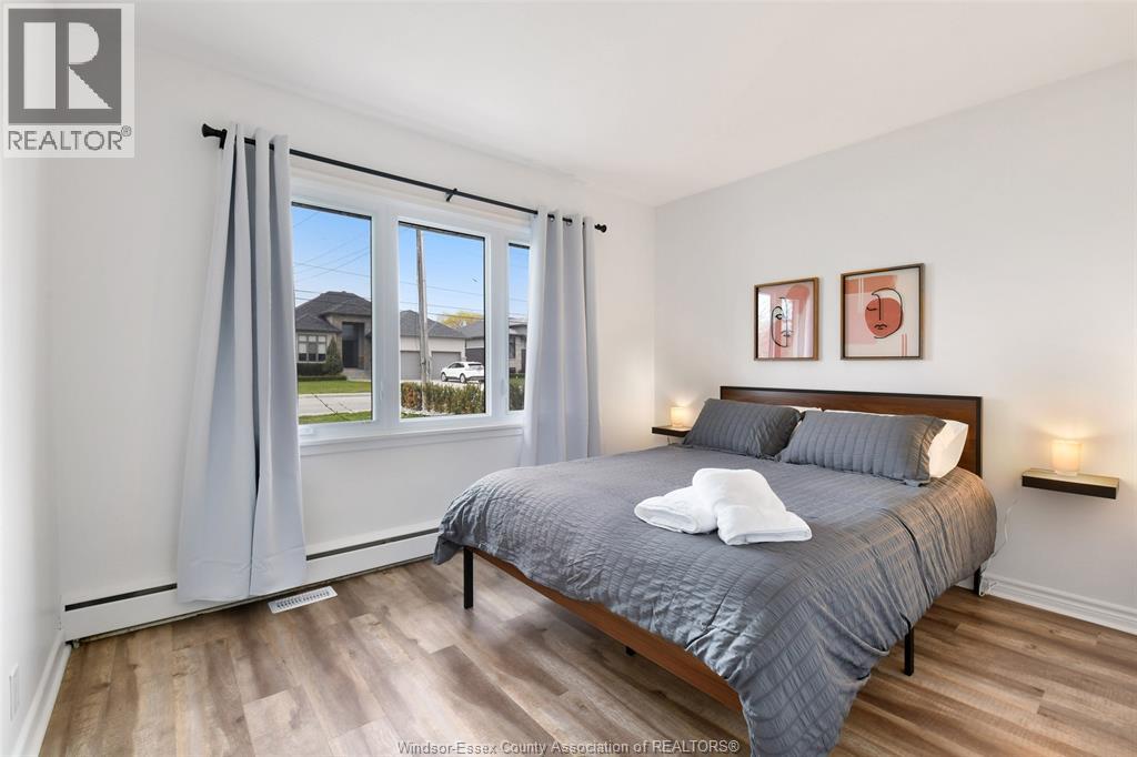 208 Robson Road, Leamington, Ontario  N8H 5R2 - Photo 23 - 26013197