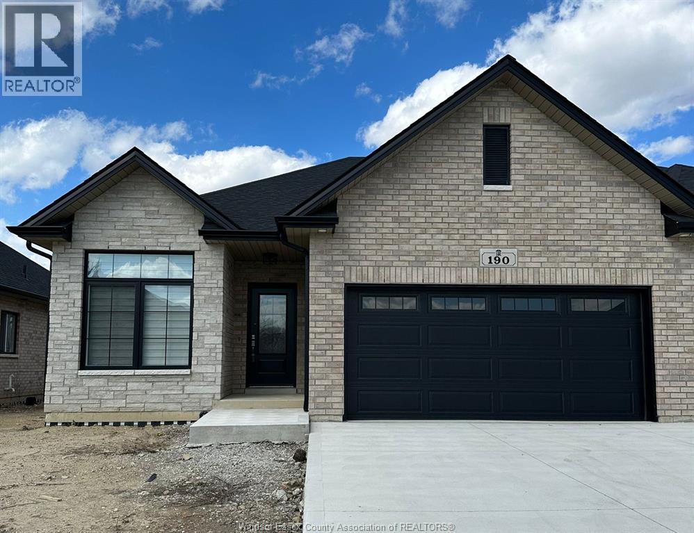 190 Mclellan Avenue, Amherstburg, Ontario  N9V 4C9 - Photo 1 - 26013852