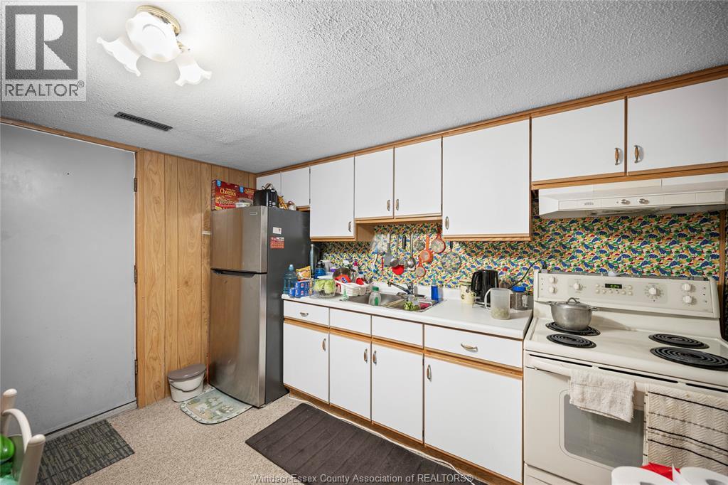 9606 Avery Lane, Windsor, Ontario  N8R 2A2 - Photo 15 - 26013881