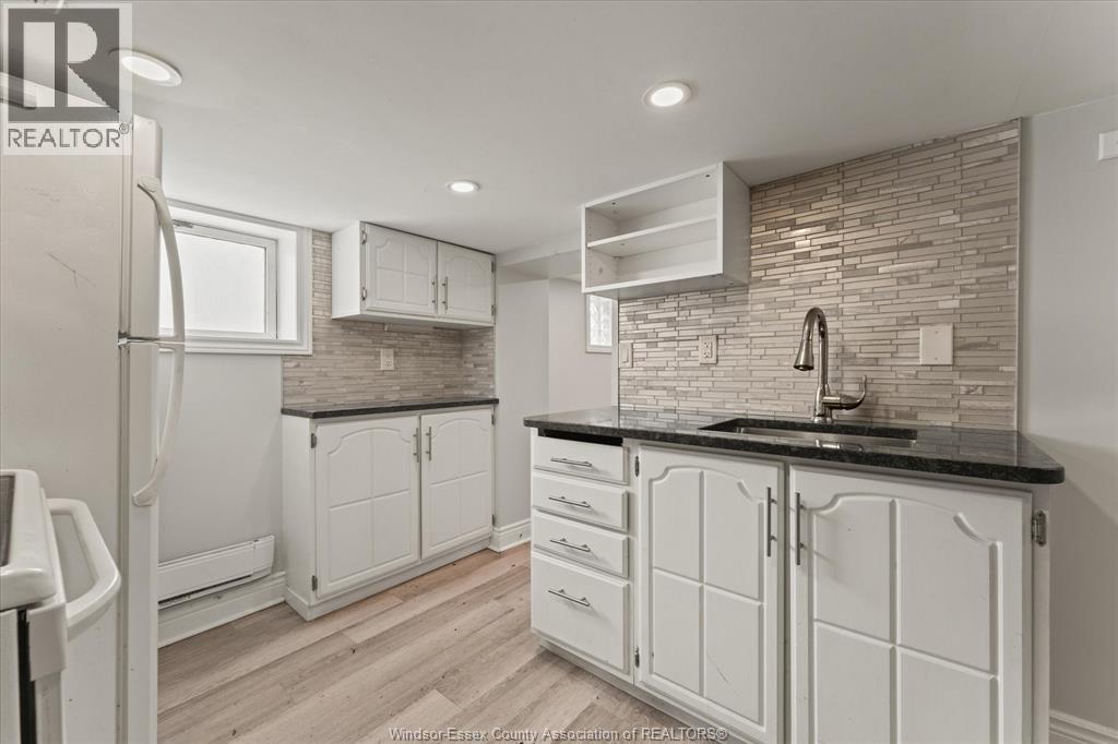 972 Wellington Avenue, Windsor, Ontario  N9A 5J8 - Photo 19 - 26013902