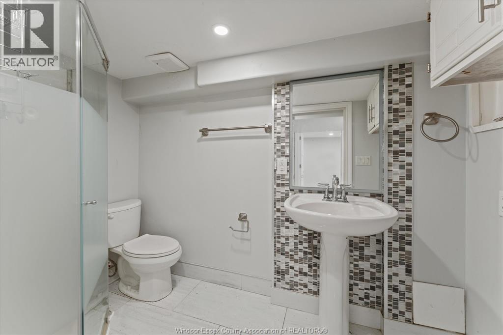 972 Wellington Avenue, Windsor, Ontario  N9A 5J8 - Photo 23 - 26013902