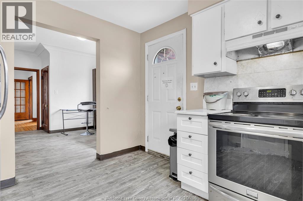 321 Rankin Avenue, Windsor, Ontario  N9B 2R6 - Photo 6 - 26013805