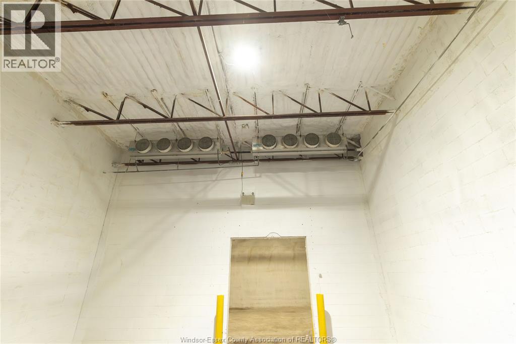 8323 Dover Center Line, Chatham-Kent, Ontario  N0P 1L0 - Photo 13 - 26013931