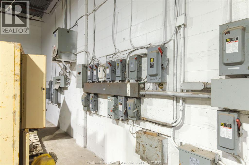 8323 Dover Center Line, Chatham-Kent, Ontario  N0P 1L0 - Photo 16 - 26013931
