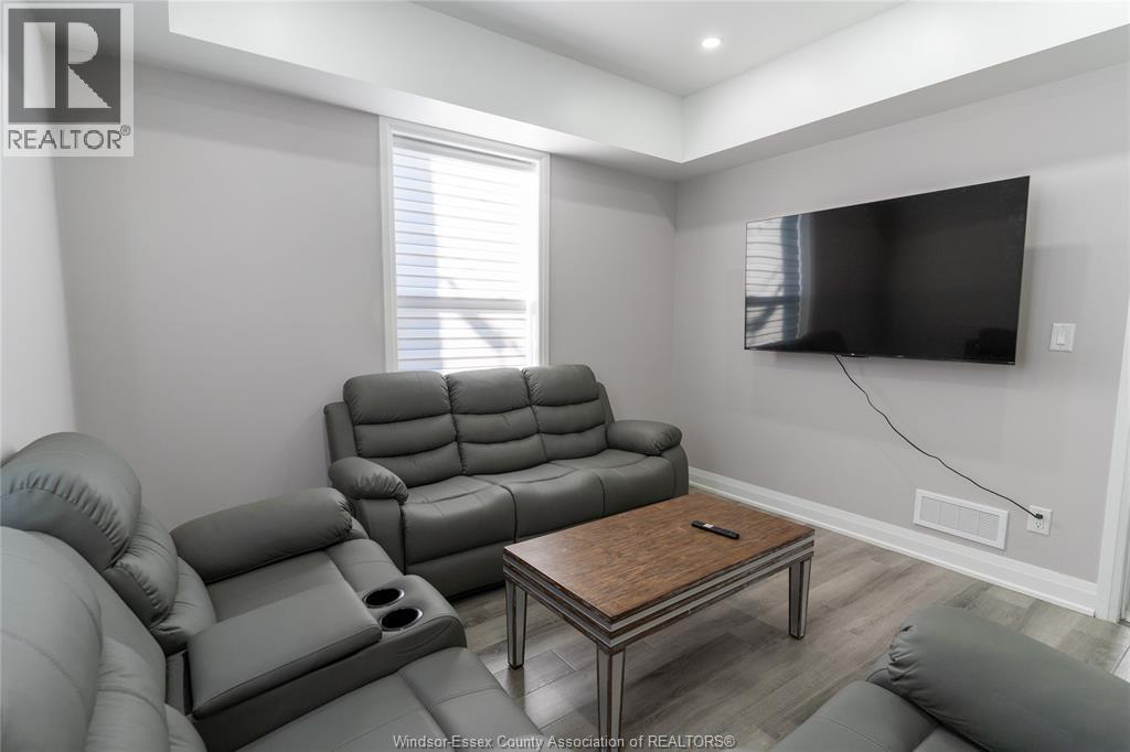 765 Dougall Avenue, Windsor, Ontario  N9A 4P9 - Photo 9 - 26013927