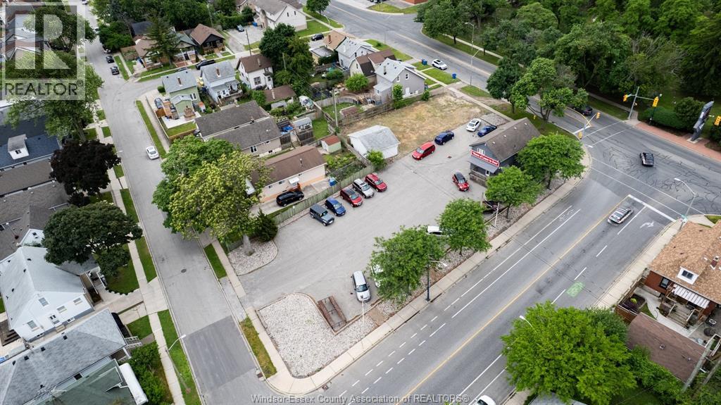 1360-76 HOWARD AVENUE, Windsor, Ontario