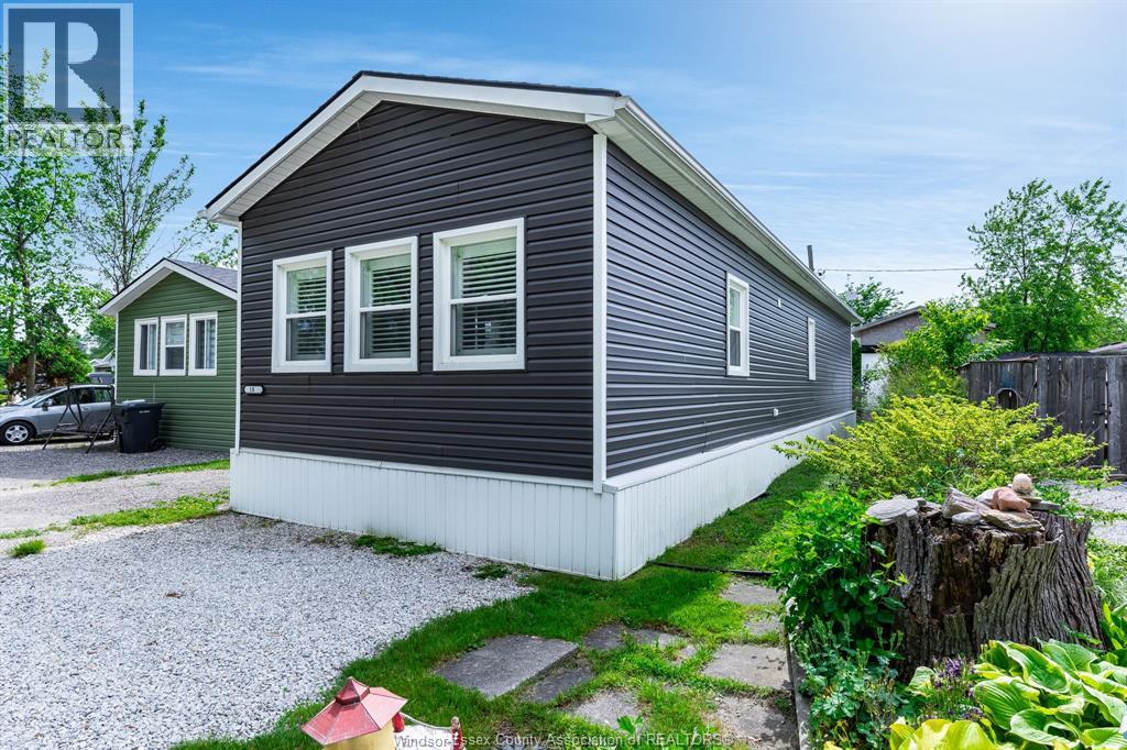 11408 County Rd 46 Unit# 10, Comber, Ontario  N0P 1J0 - Photo 14 - 26013910