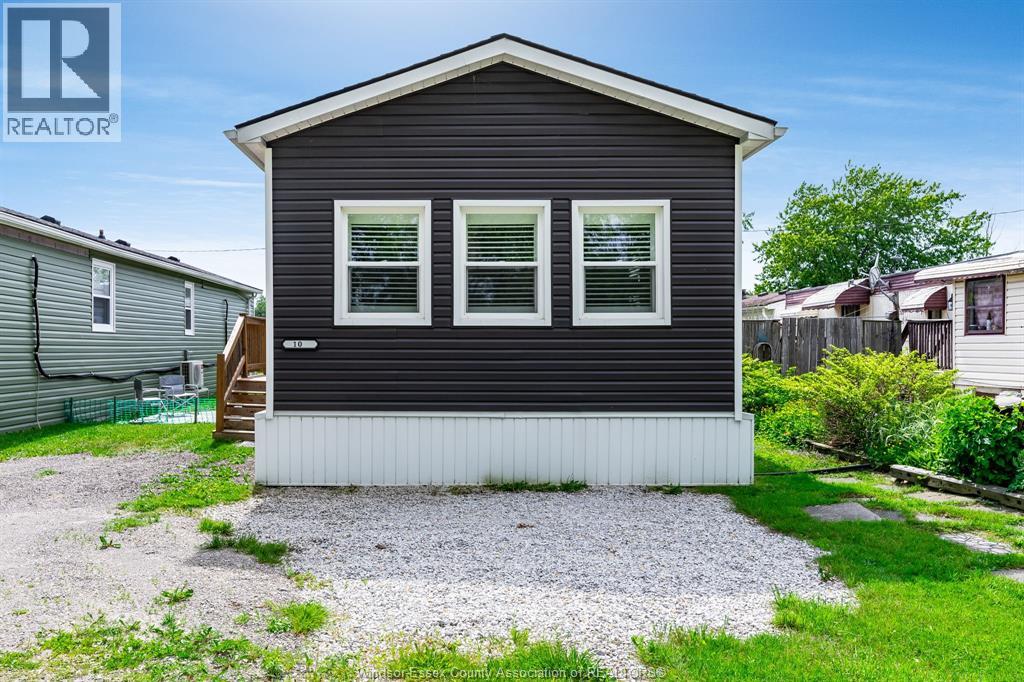 11408 County Rd 46 Unit# 10, Comber, Ontario  N0P 1J0 - Photo 15 - 26013910