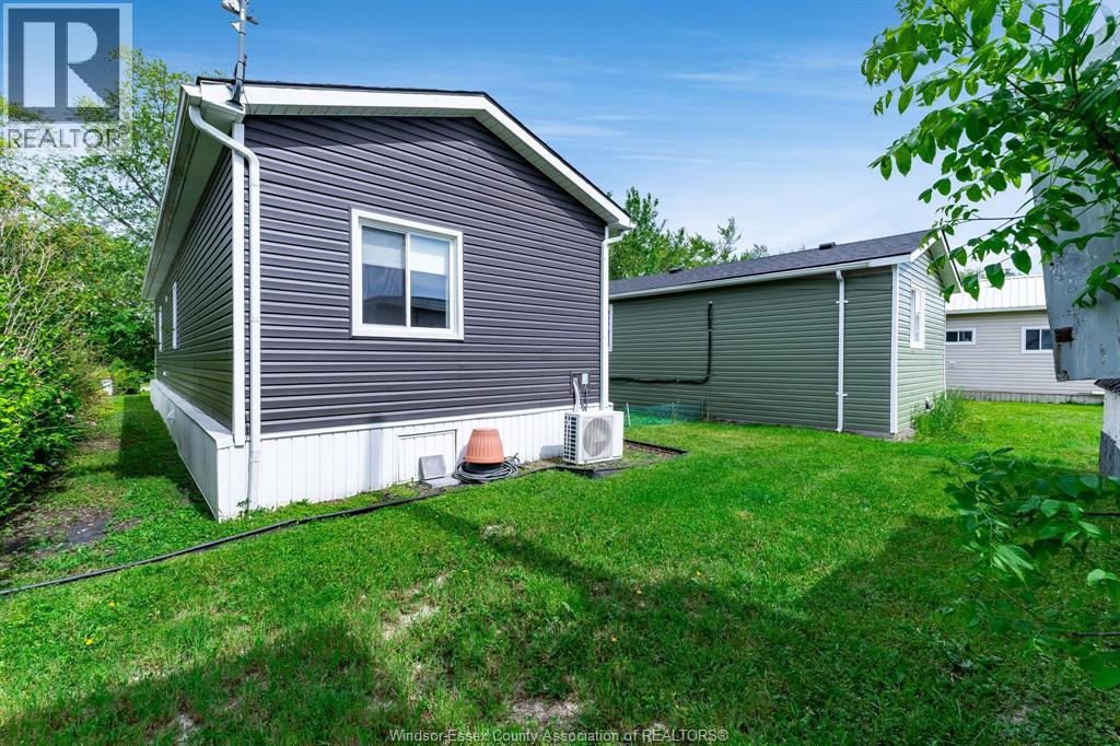 11408 County Rd 46 Unit# 10, Comber, Ontario  N0P 1J0 - Photo 22 - 26013910