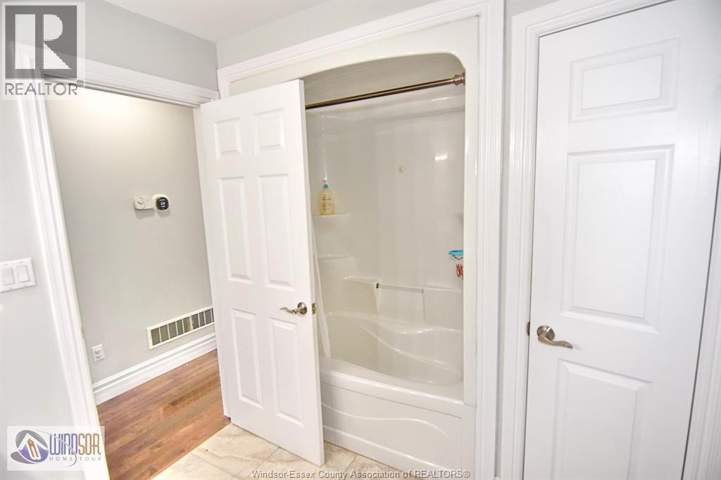 4759 Periwinkle Crescent, Windsor, Ontario  N9G 3G8 - Photo 25 - 26013940