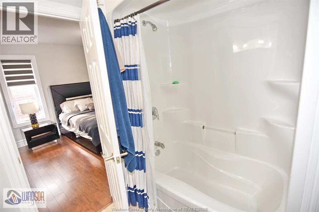 4759 Periwinkle Crescent, Windsor, Ontario  N9G 3G8 - Photo 33 - 26013940