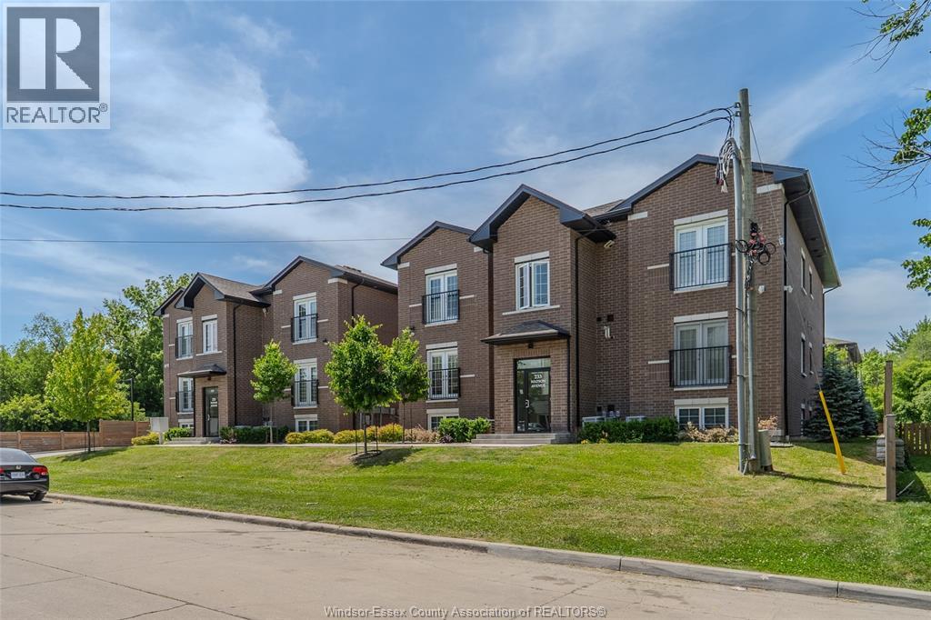 233 Watson Avenue Unit# 101, Windsor, Ontario  N8S 3R8 - Photo 2 - 26013930