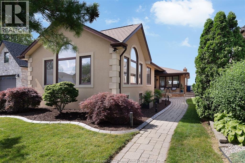 12862 Riverside, Tecumseh, Ontario  N8N 1A8 - Photo 1 - 26013972